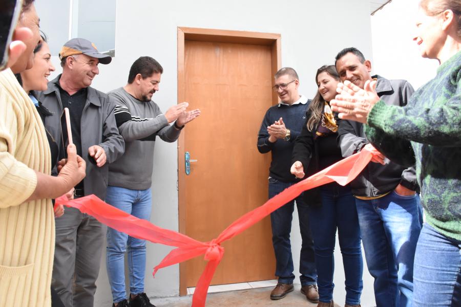 Dinheiro na Comunidade: Poder Público entrega obras e anuncia recursos